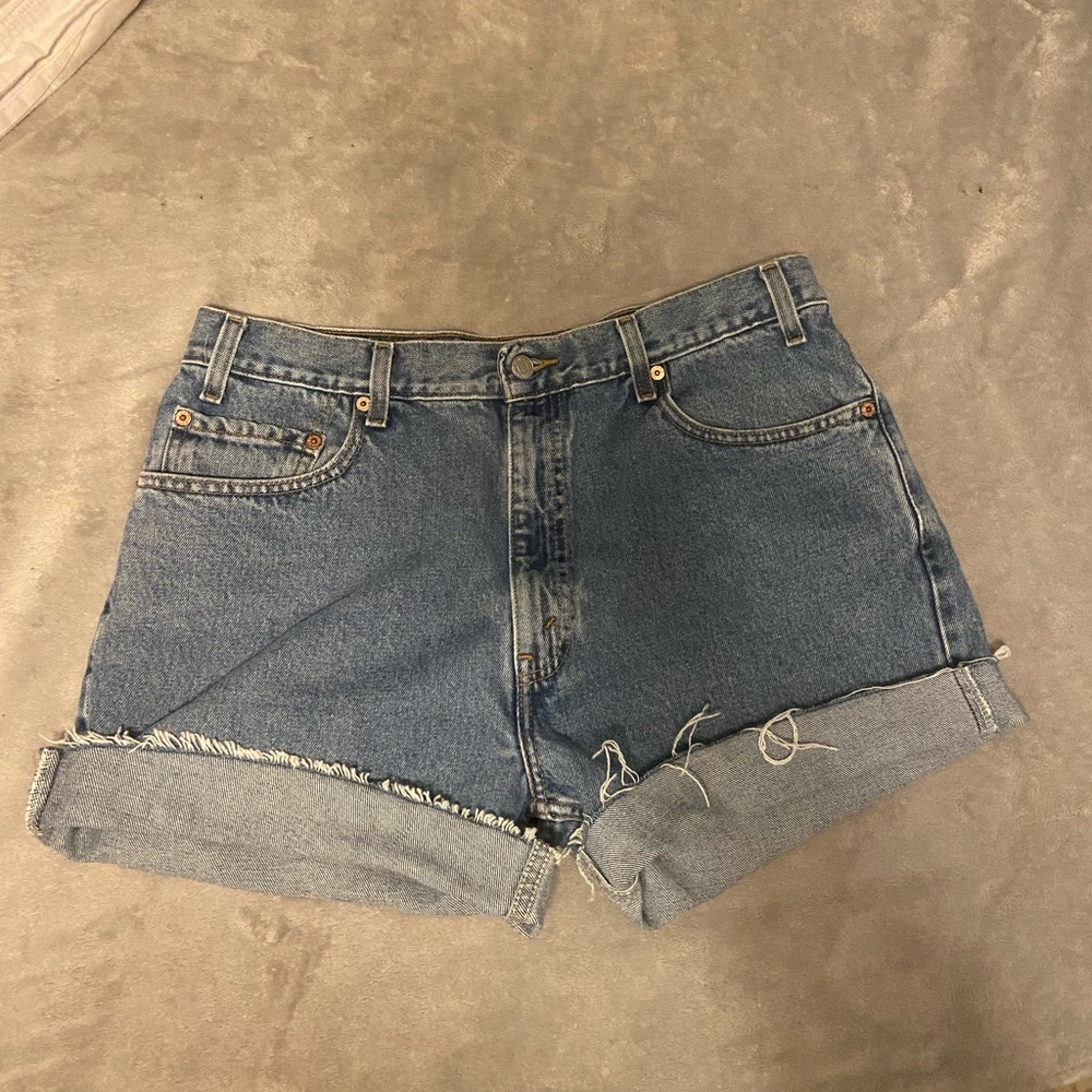 Levi High Waisted Jean shorts